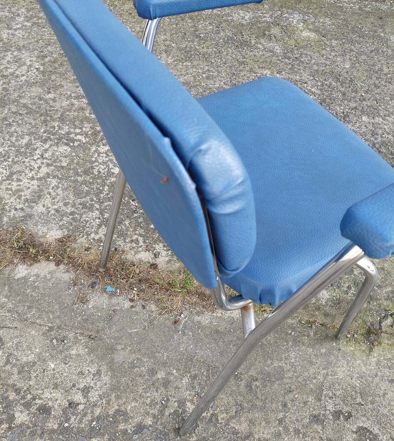 Set of 6 vintage chairs