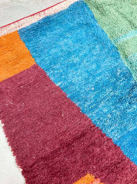 Traditional handmade azilal rug size 250 X 150 cm