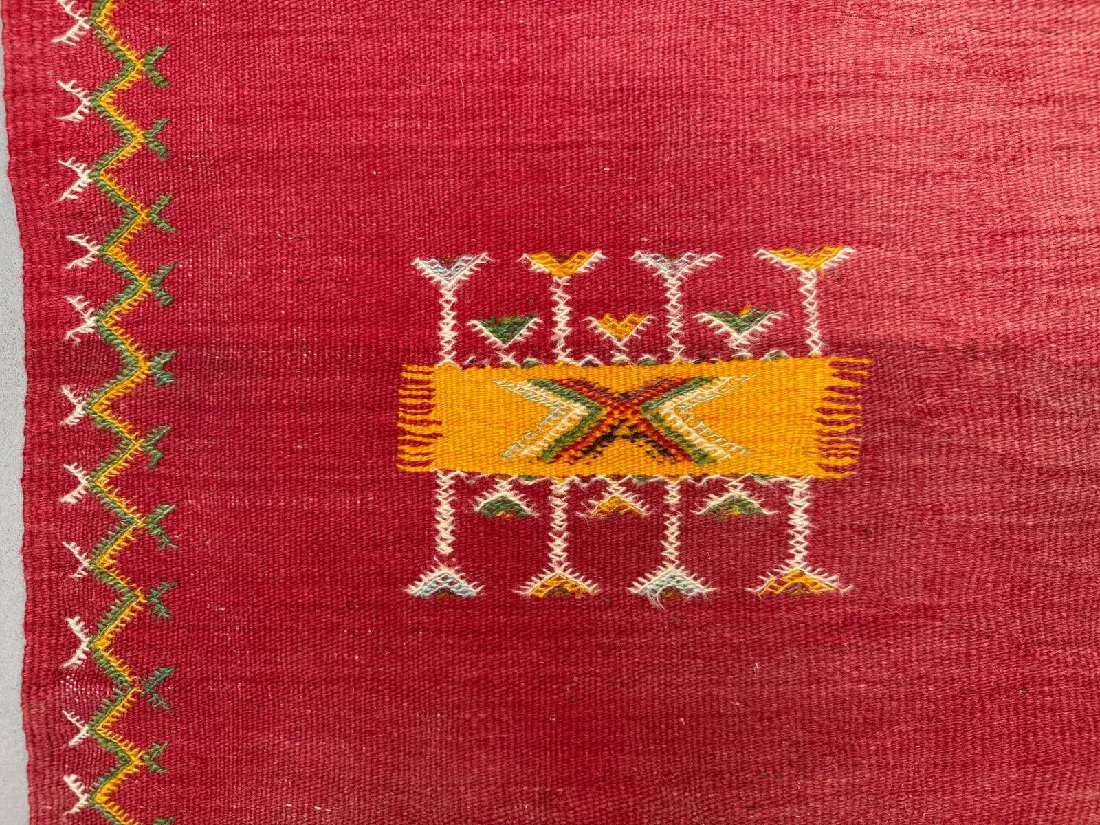 Vintage Moroccan square kilim 103x100 cm kelim wool rug medium 2524