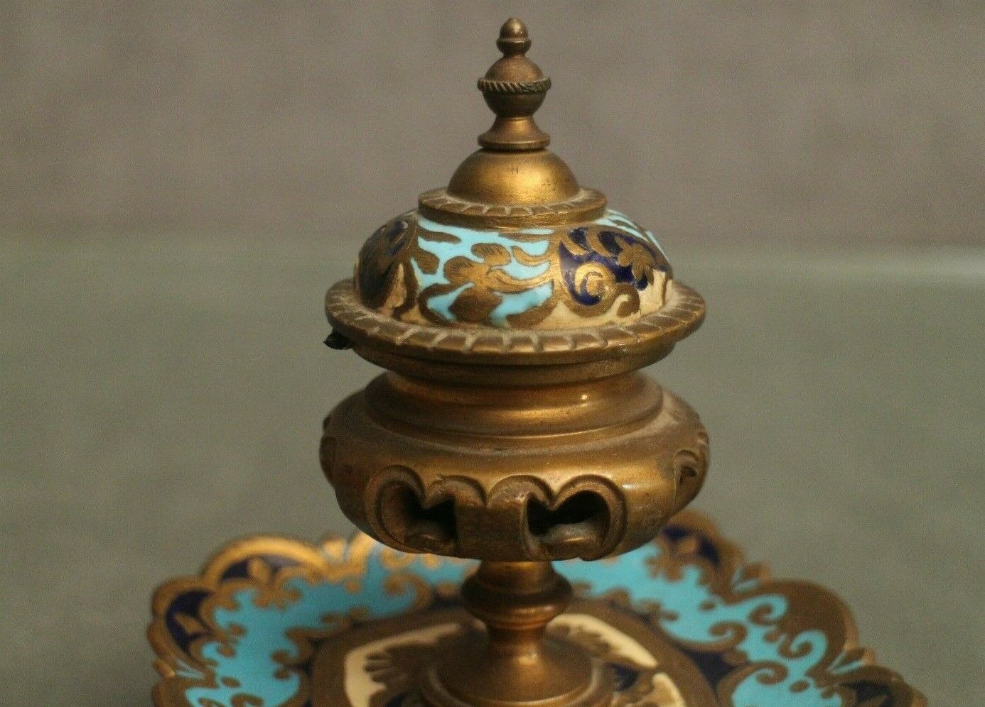 Enamel inkwell partitioned on bronze early 20th