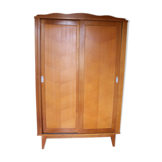 Armoire portes coulissantes