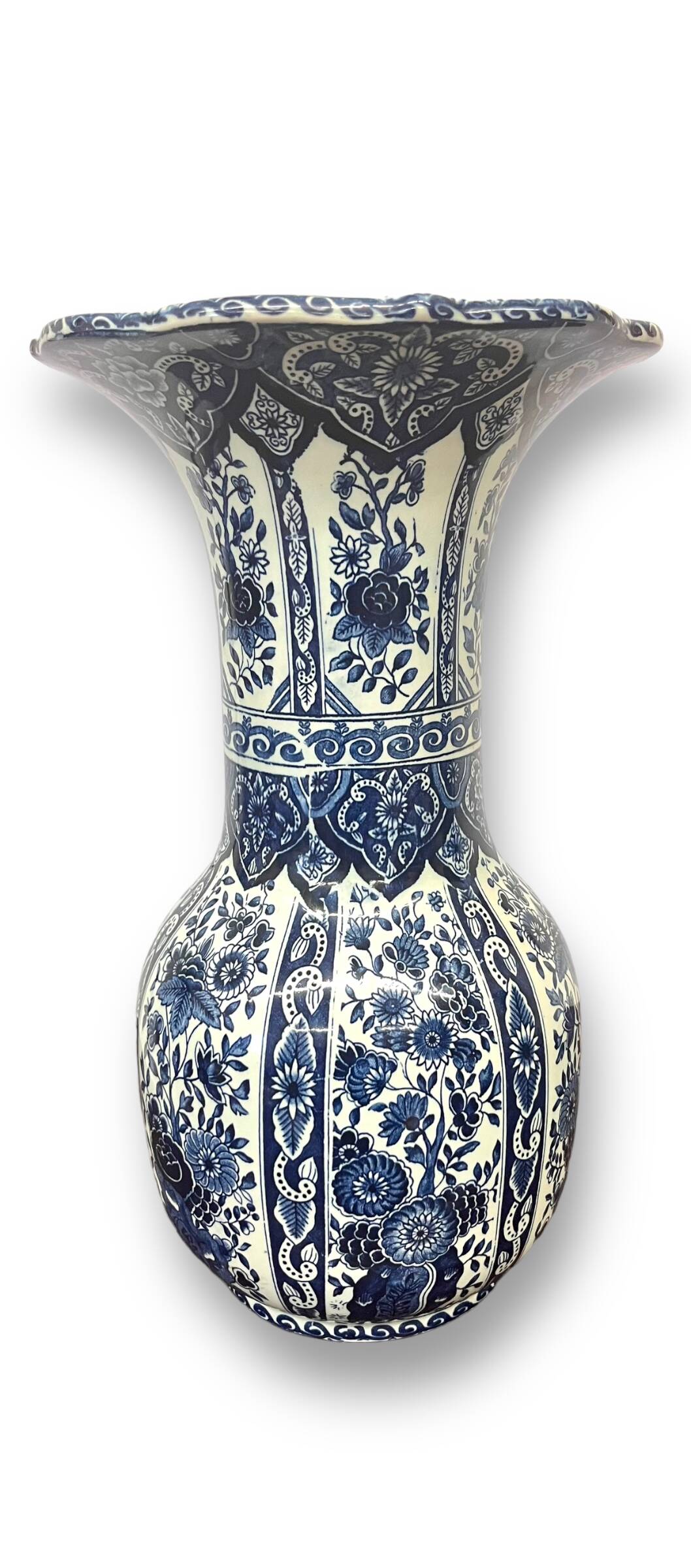 Vase bleu Delft motif floral