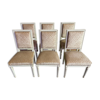 Suite de 6 chaises de style Louis XVI en velours gaufré