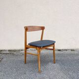 Scandinavian chair
