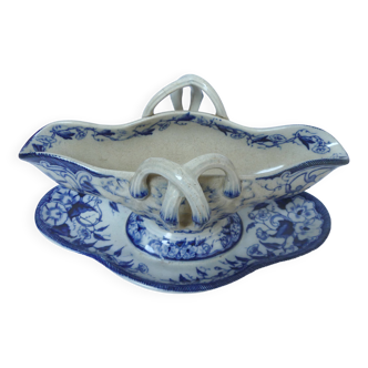Creil Montereau Flora Sauceboat