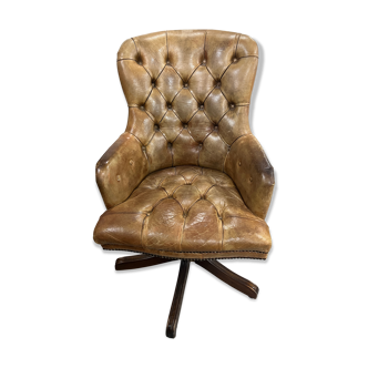 Fauteuil de bureau Chesterfield Gainsborough pivotant, en cuir d'or antique et acajou
