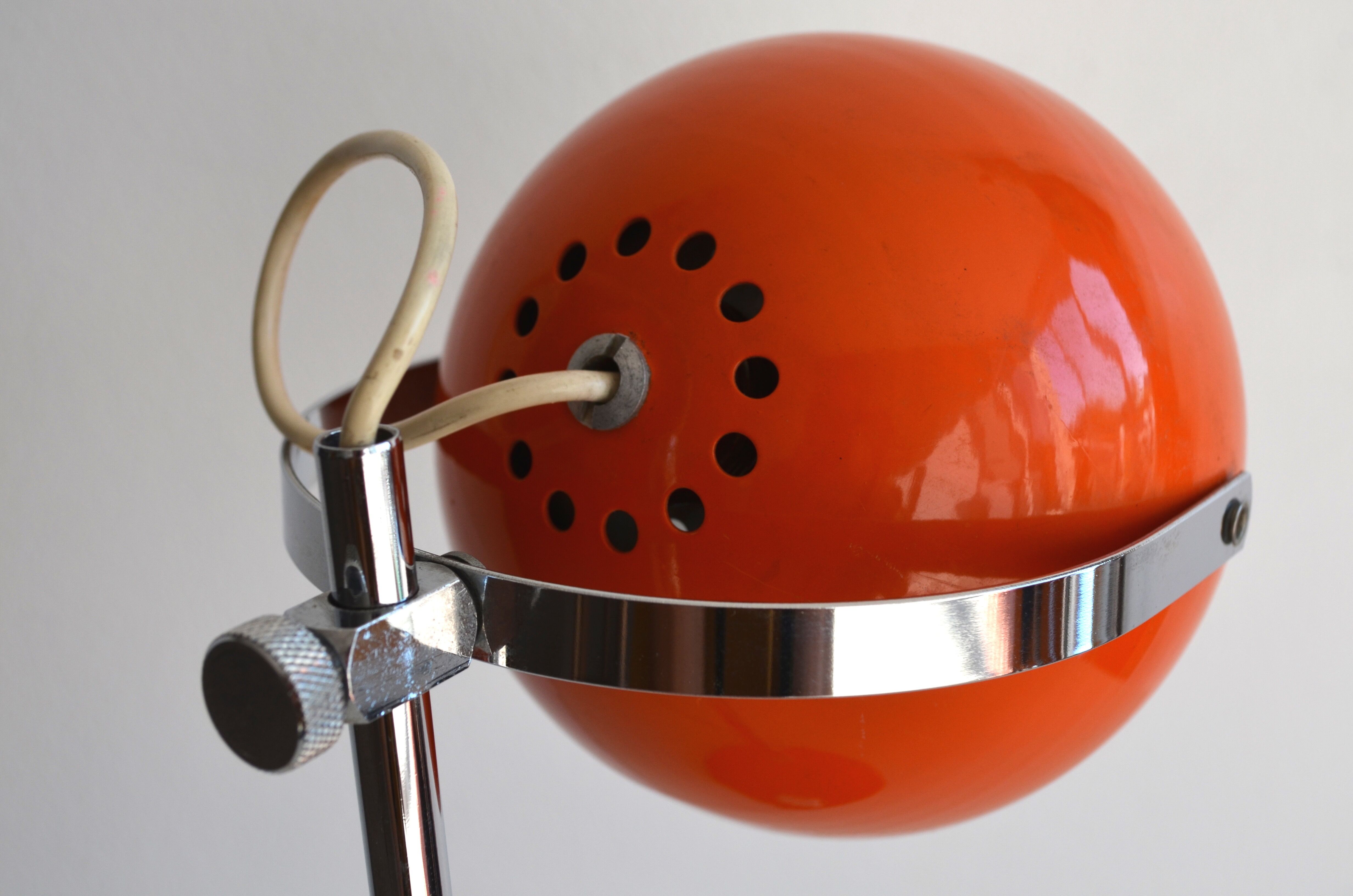 Lamp eye ball orange