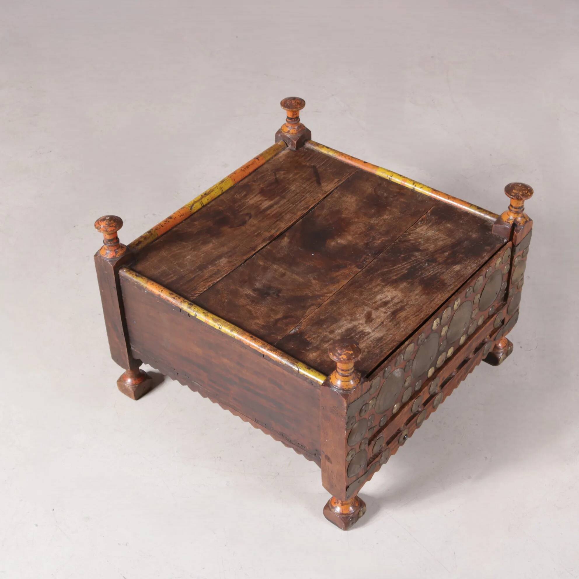 1930s tea table Punjab style Pakistan/India