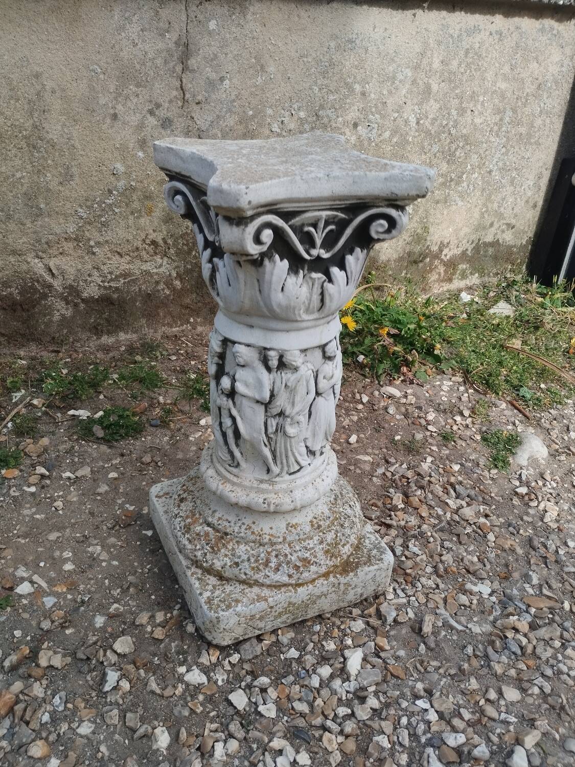 Vintage antique stone Medici garden planters