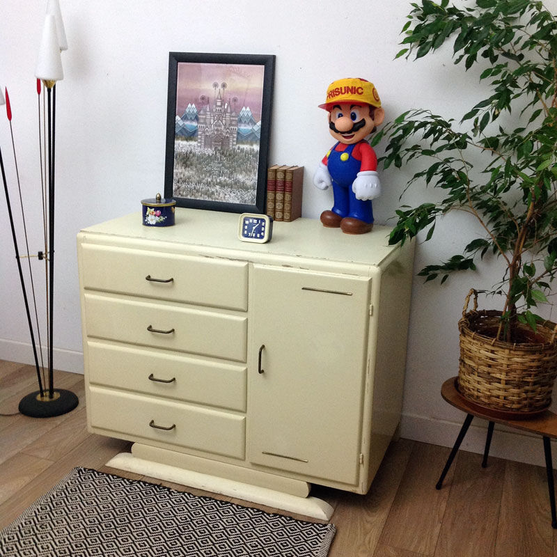 White vintage commodity