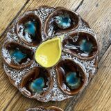 2 seafood slip plates
