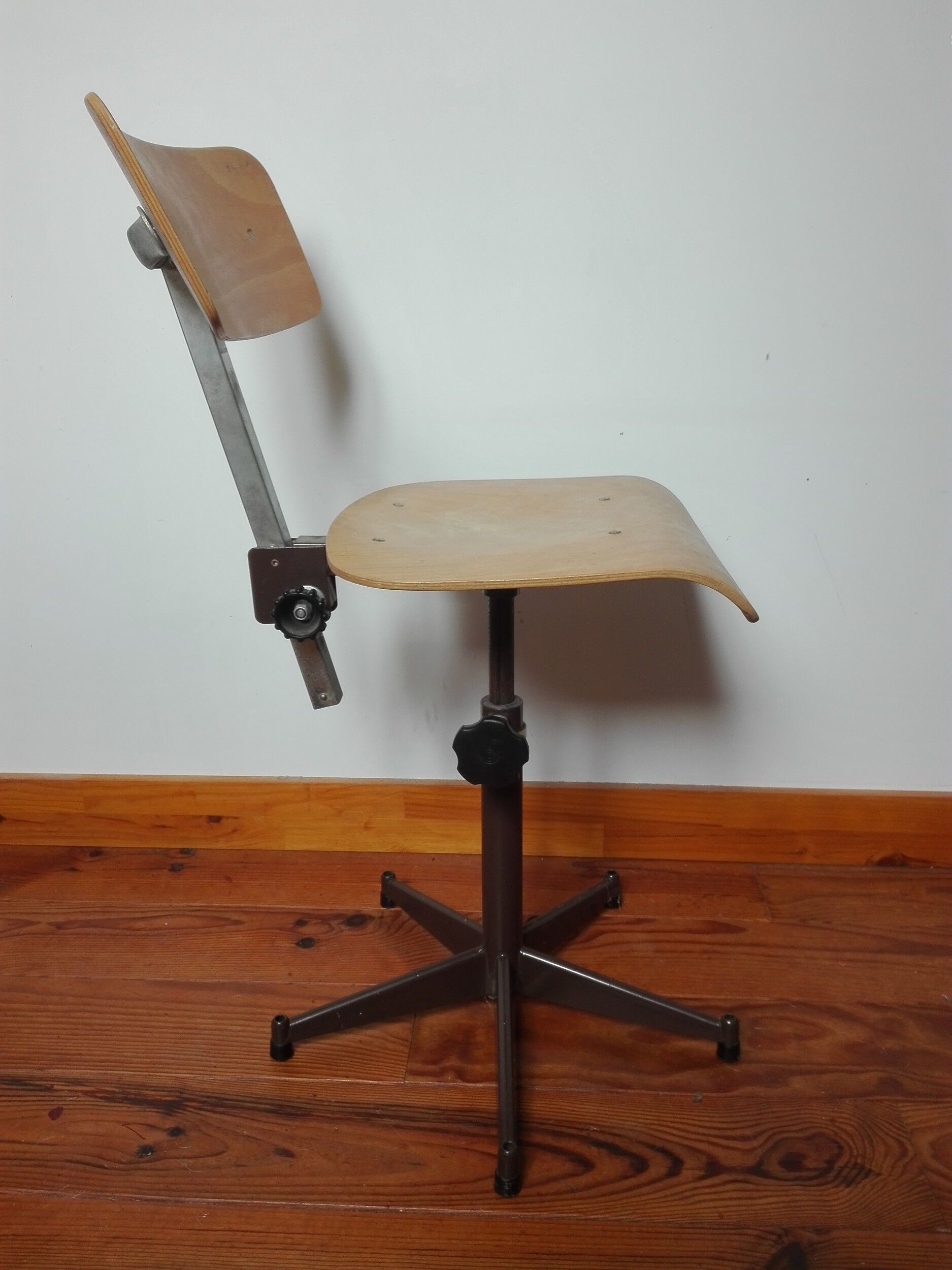 Workshop architect industrial chair