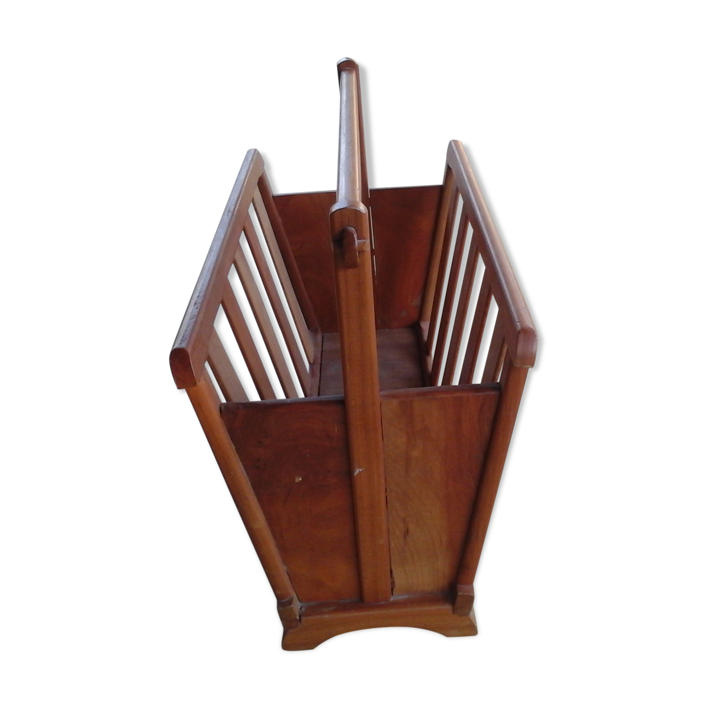 Porte revue en bois