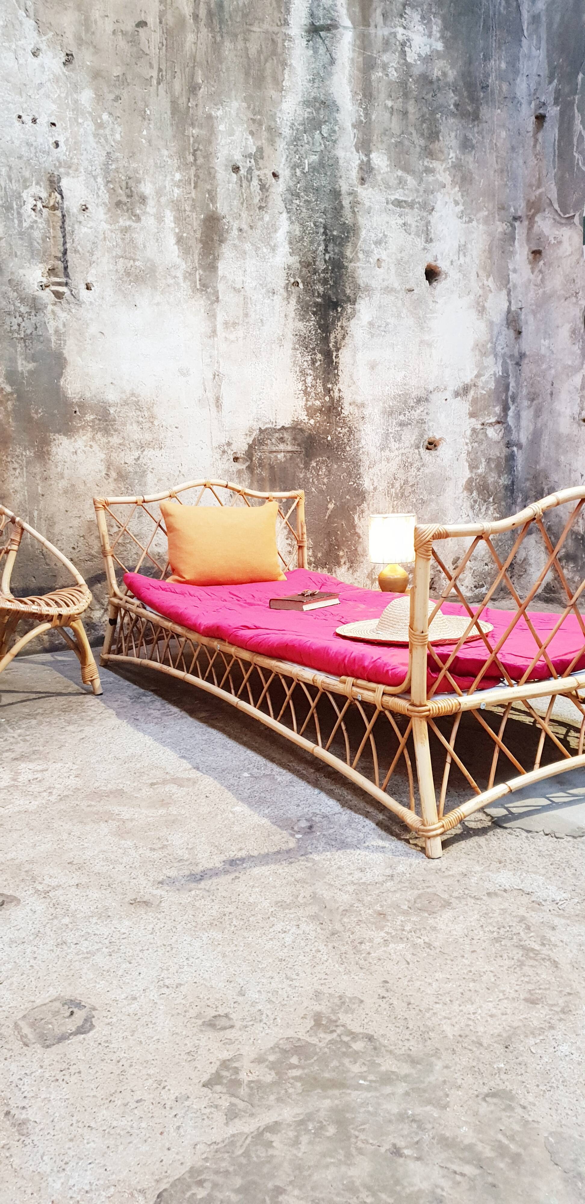 Vintage rattan bed