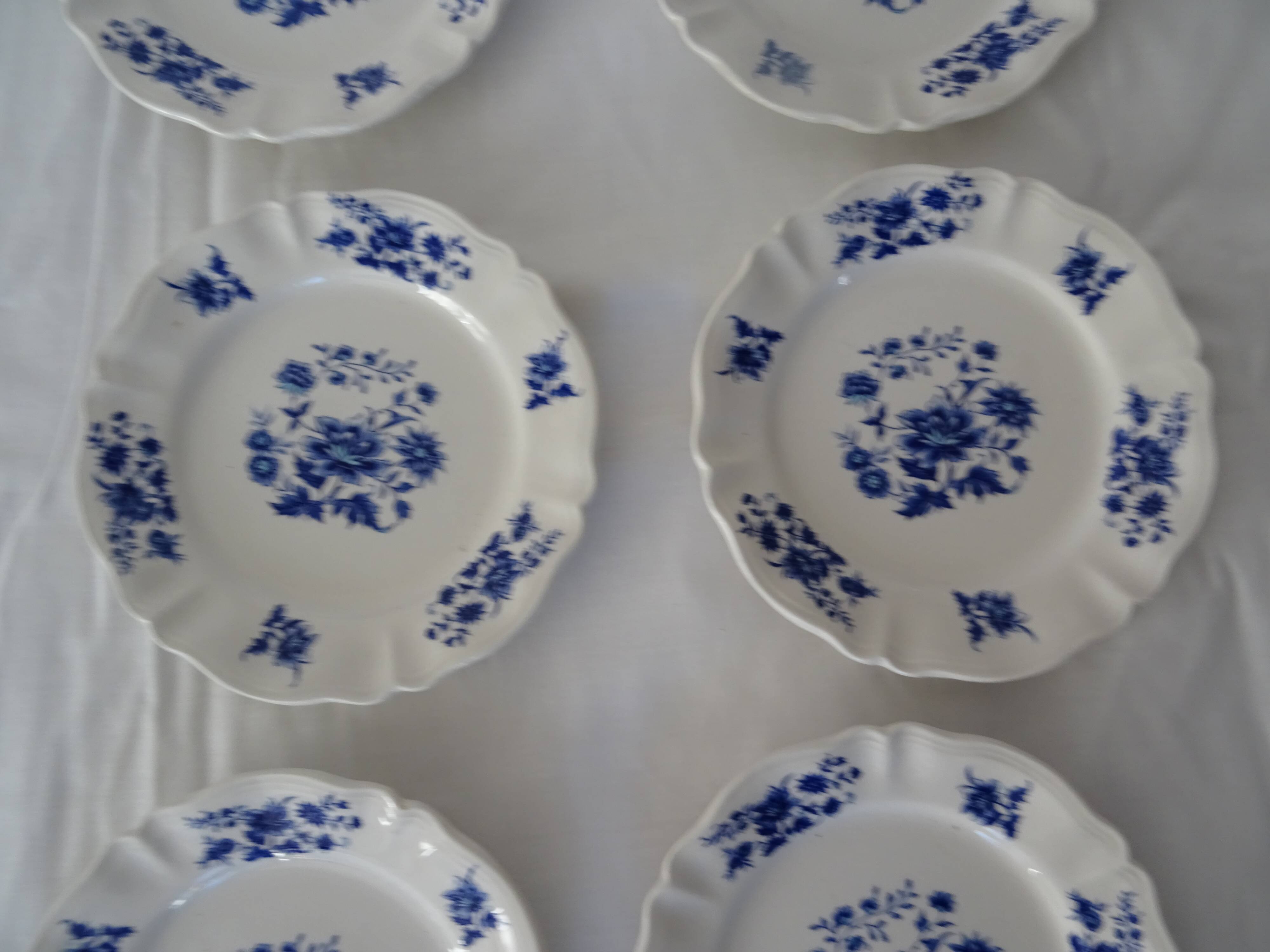 6 Sarreguemines Aubusson plates 429112 blue flowers faience
