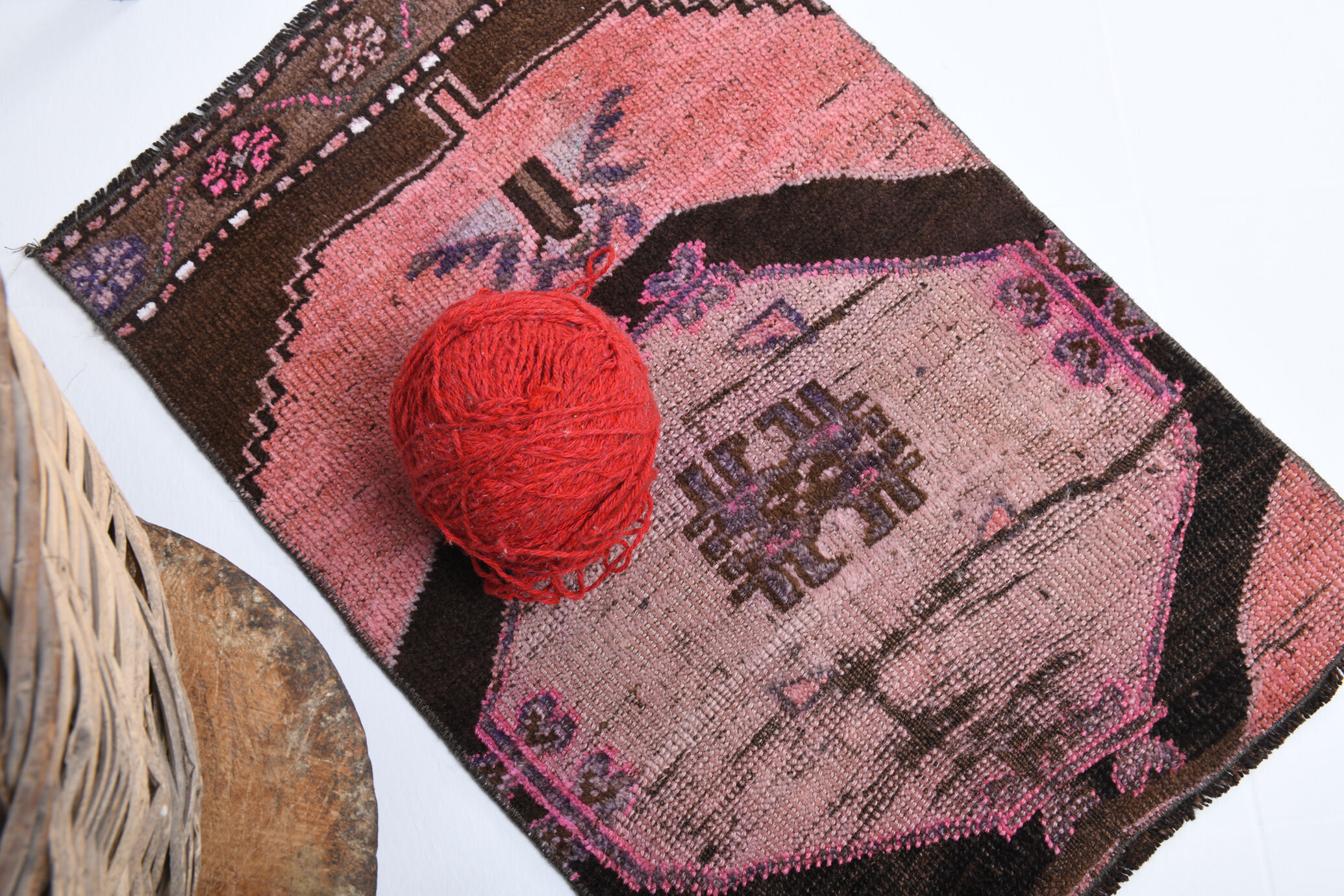 1x2 Vintage pink door mat, 1x2 door mat, 2.6x1.8 Ft