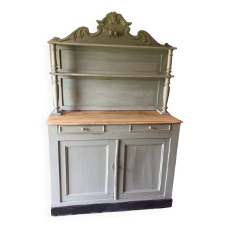 Saint Hubert dresser