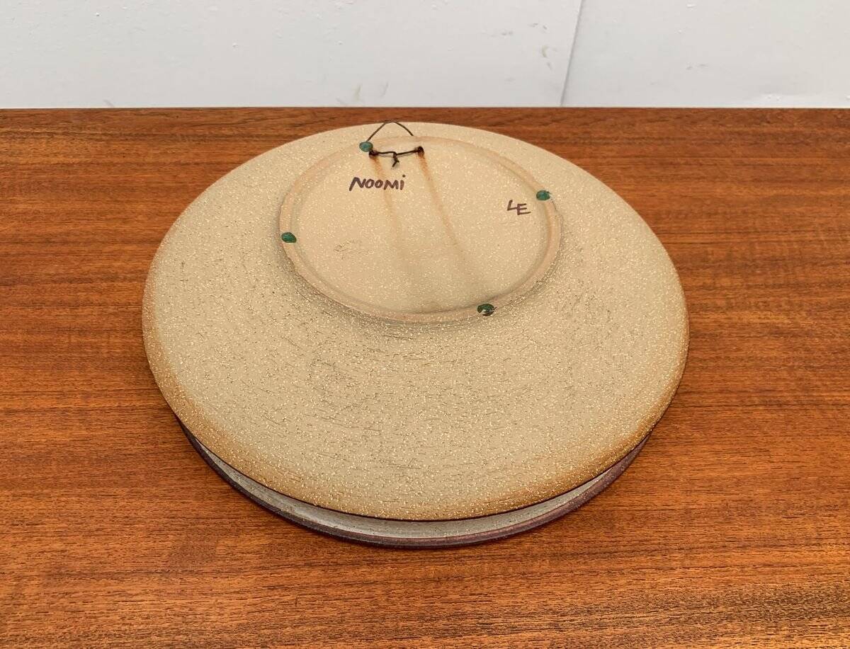 Wall plate / bowl in vintage Danish porcelain by Noomi Backhausen for Søholm