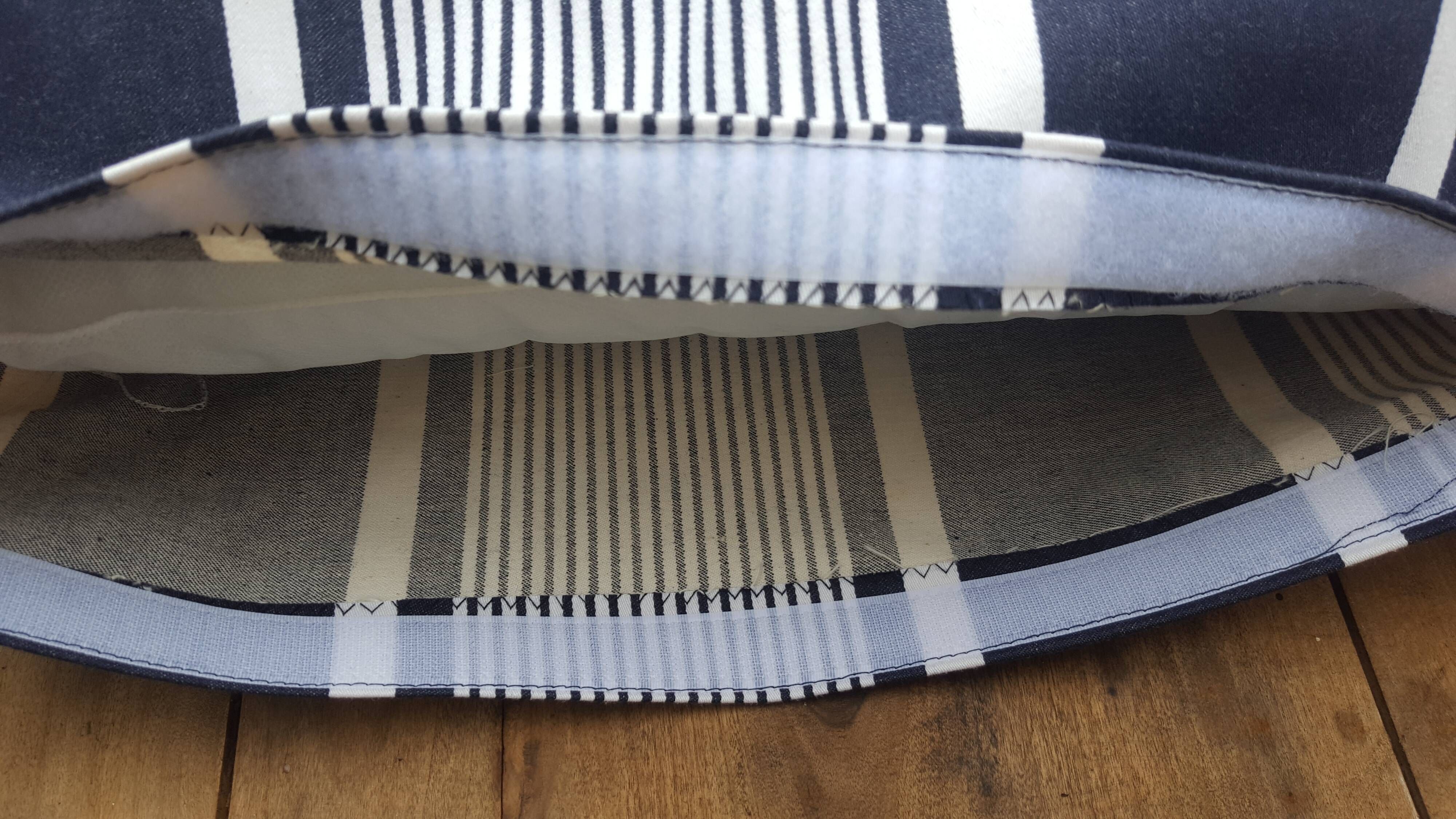 Coussin toile à matelas 50×50