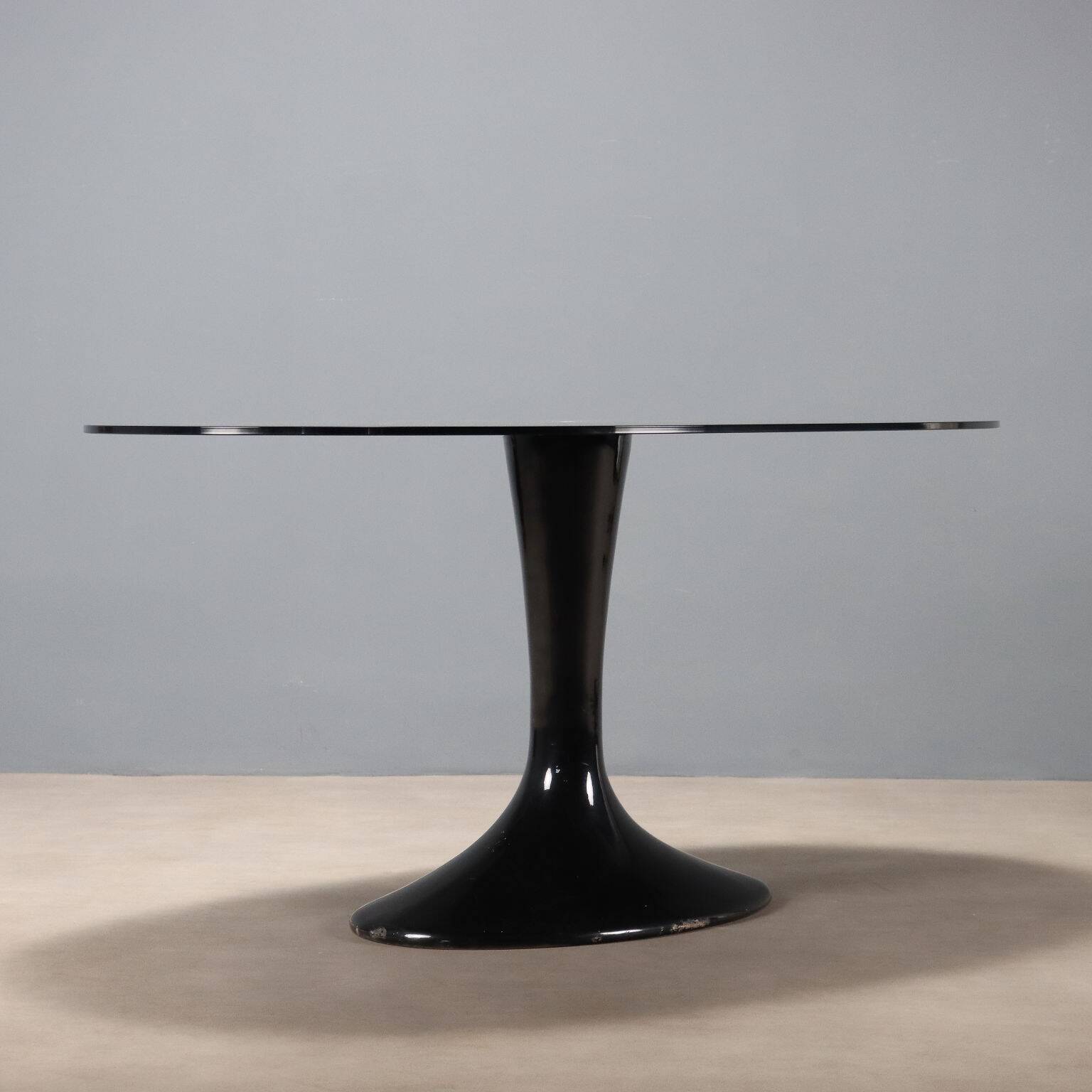 Elliptical table 1990s