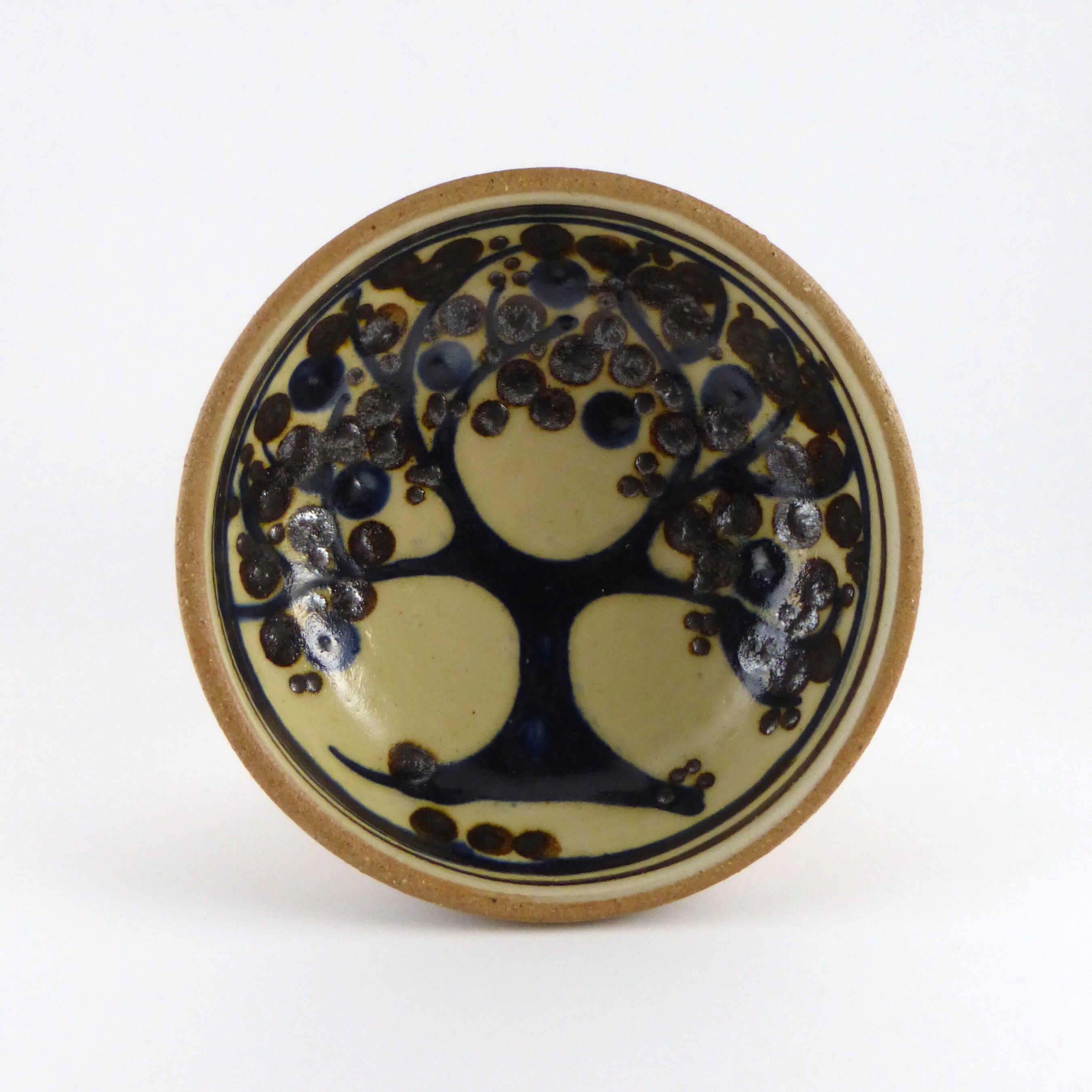 Glove in sandstone of the early 1970s Heerwagen couple