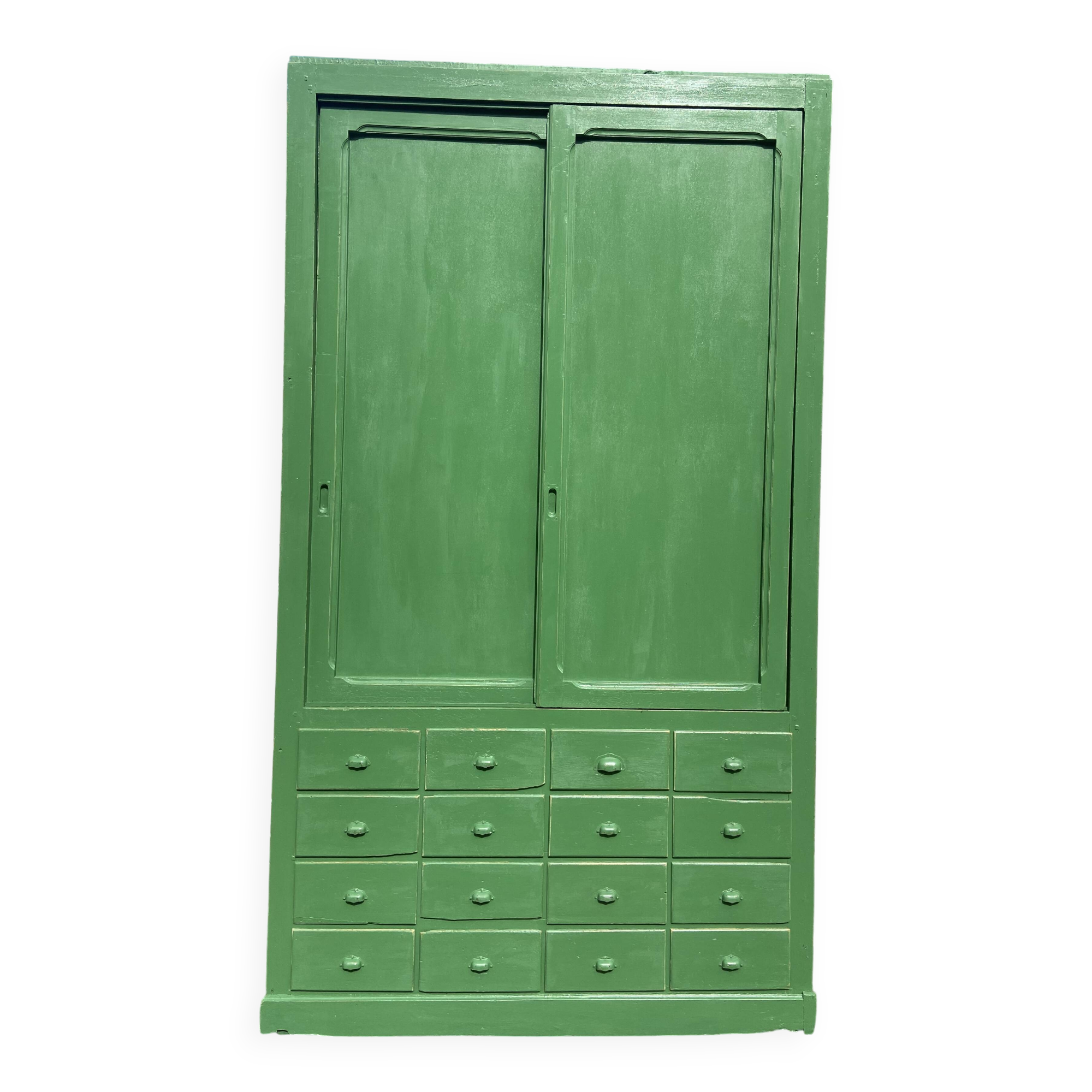 Ancien meuble de métier