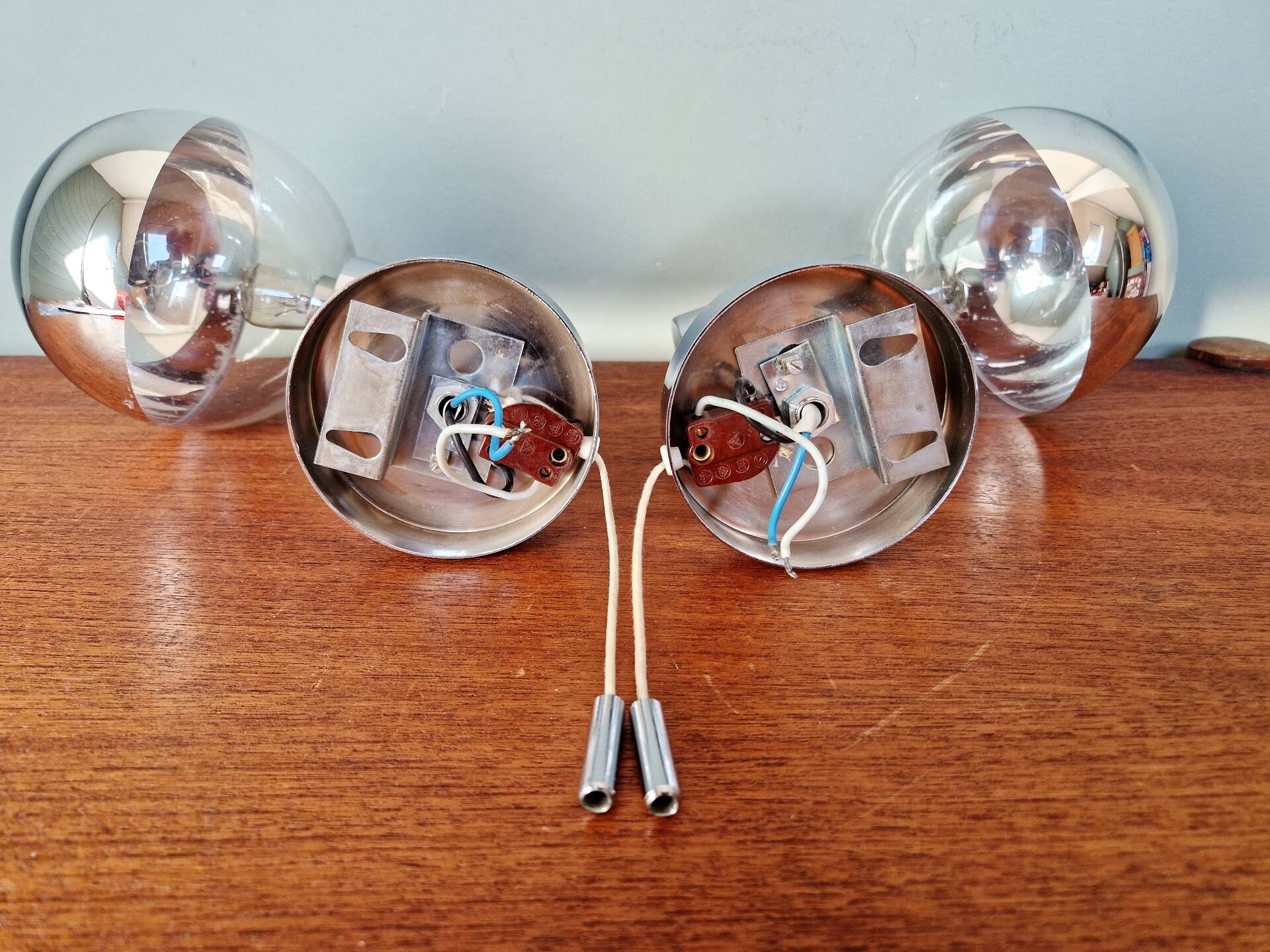 Pair of Space Age wall sconces, Motoko Ishii, Staff Leuchten, 1970