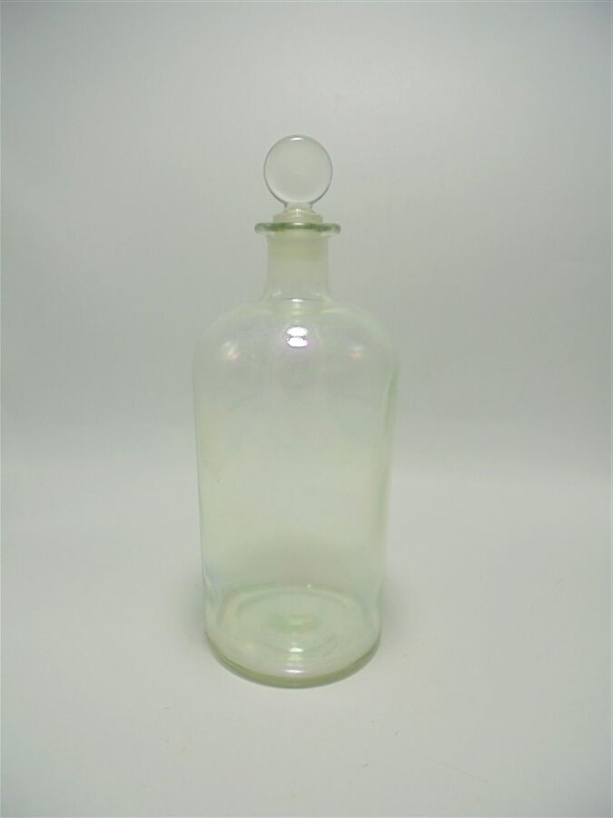 Apothecary bottle