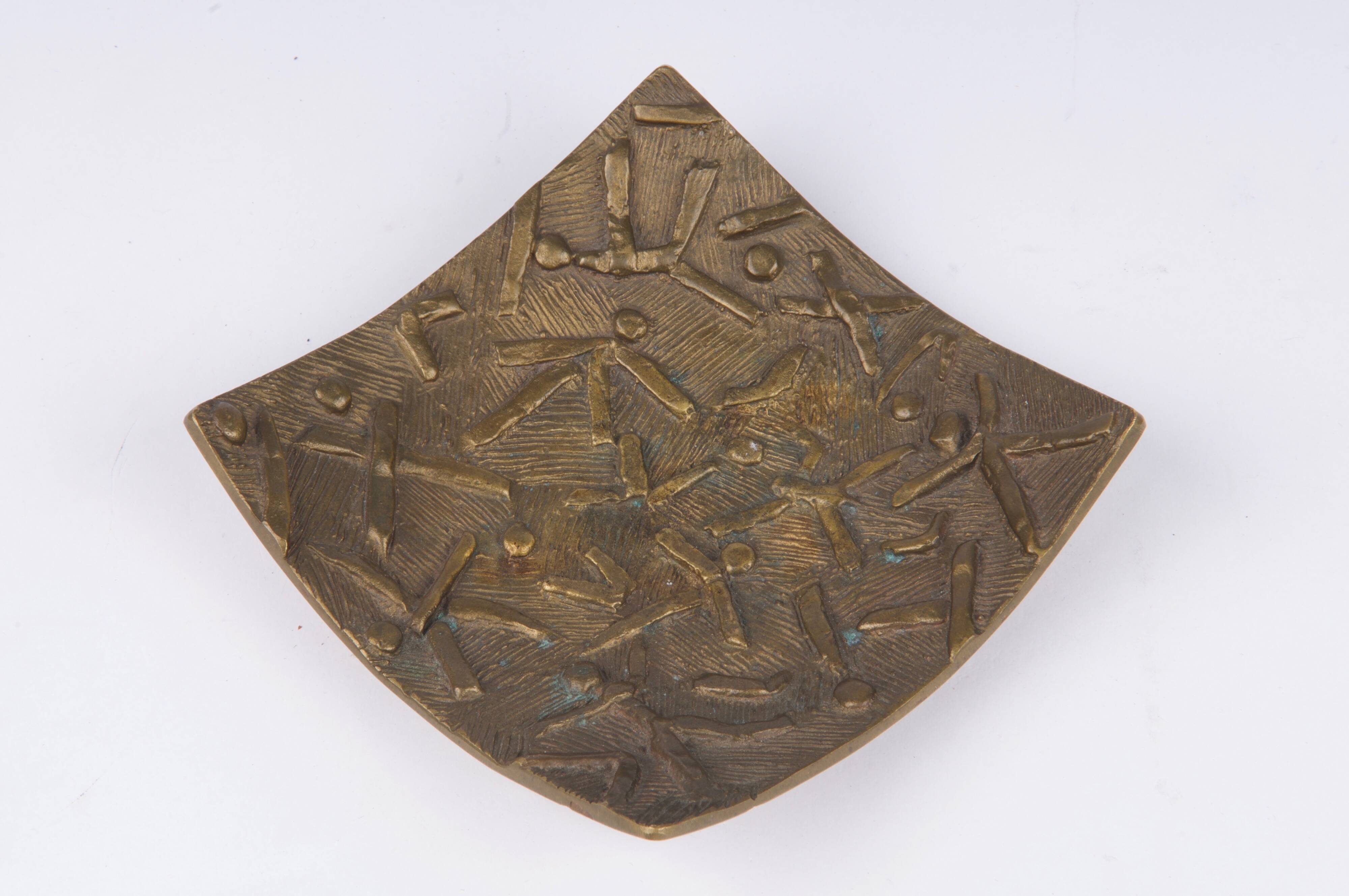 Coupelle / vide-poches brutaliste en bronze doré
