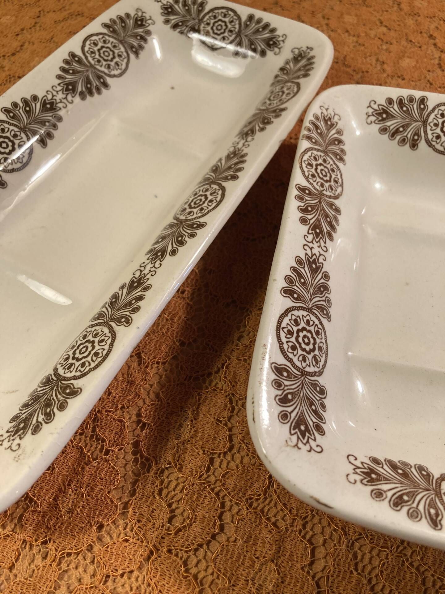 Soap dish and comb holder Nanette Longchamp