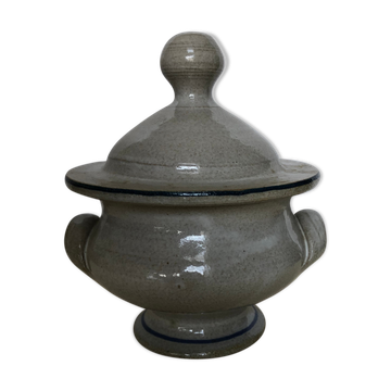 Pot couvert en grès