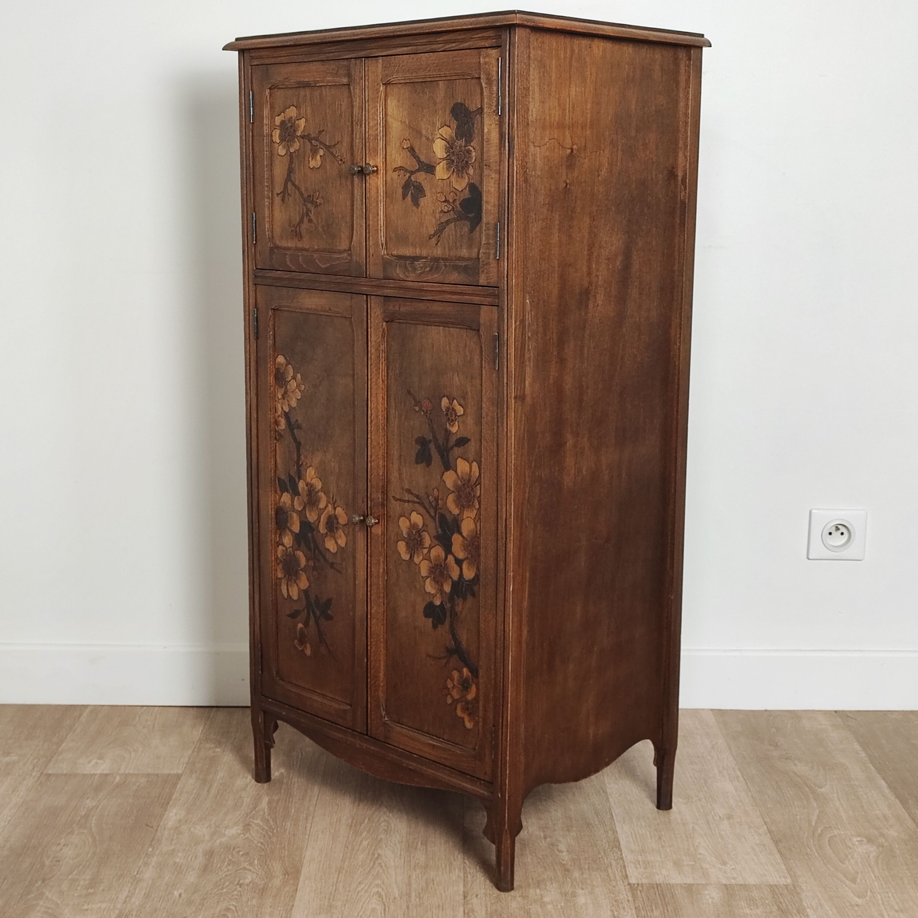 Accent furniture 30'