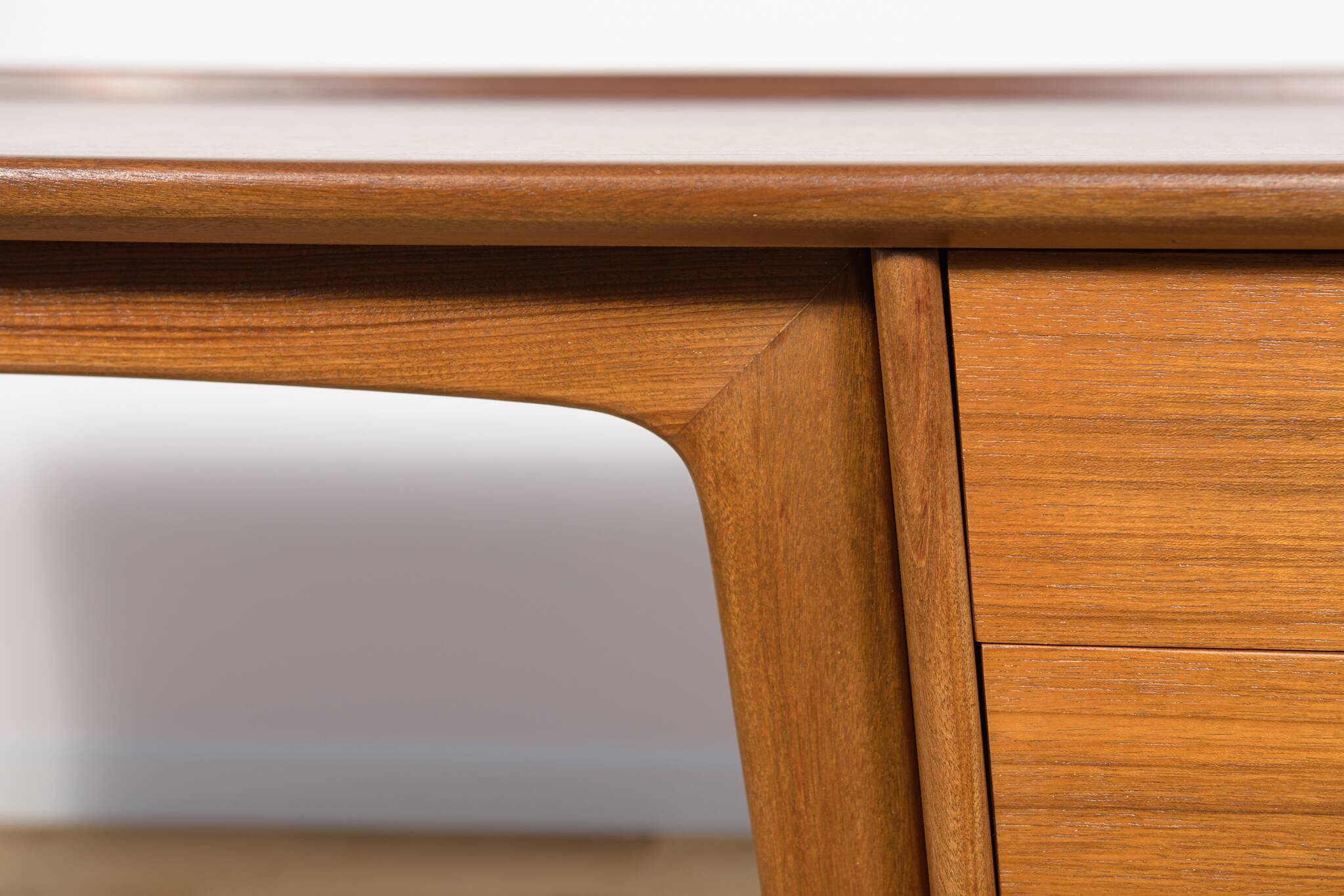 Mid-Century Teak Desk by Svante Skogh for AB Möbelfabriken Balder, Sweden, 1950s