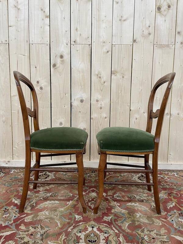 Paire de chaises époque Louis Phillipe en velours vert