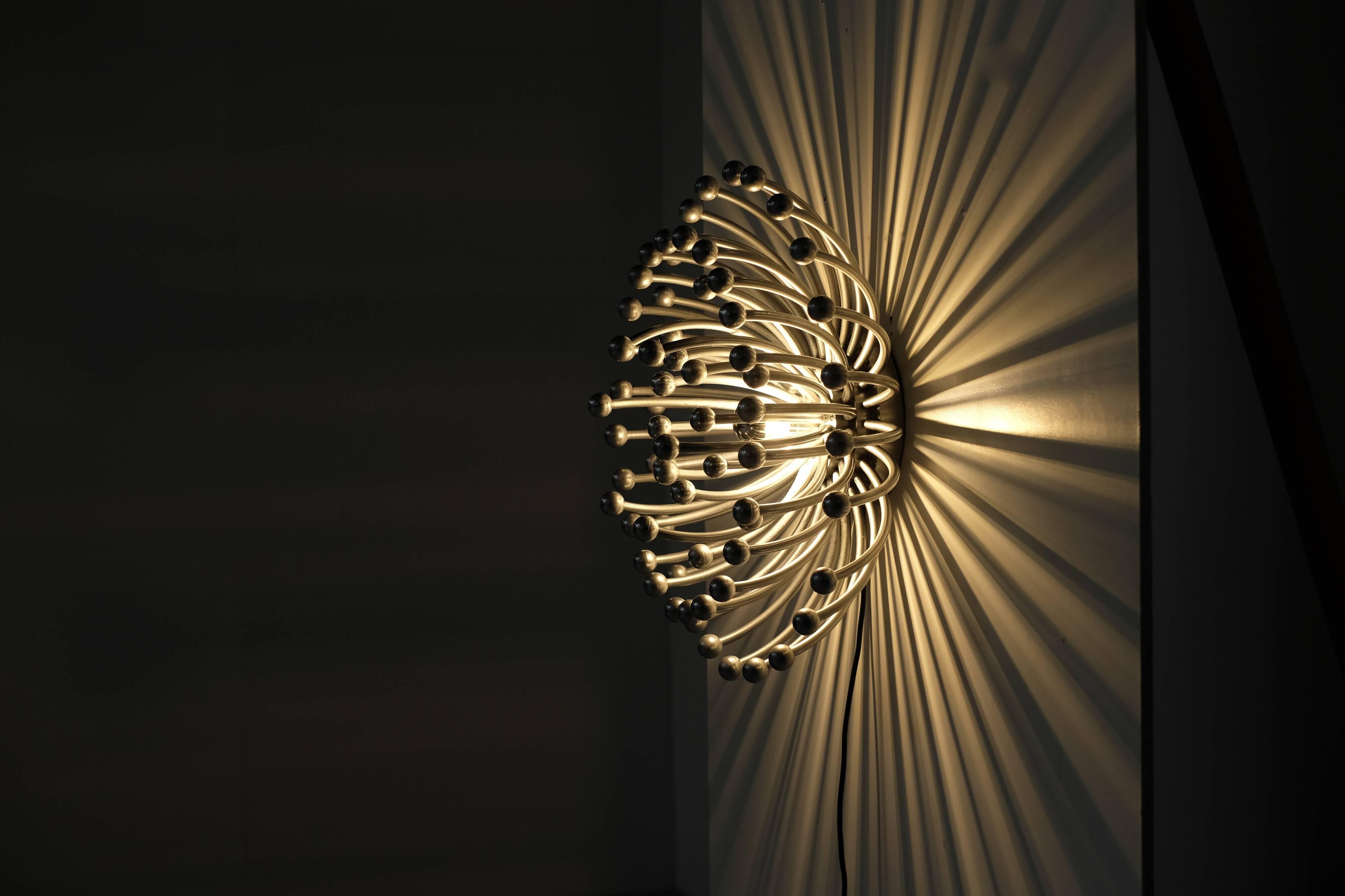 “Pistillo” lamp by Studio Tetrarch for Valenti Luce, 1960s.