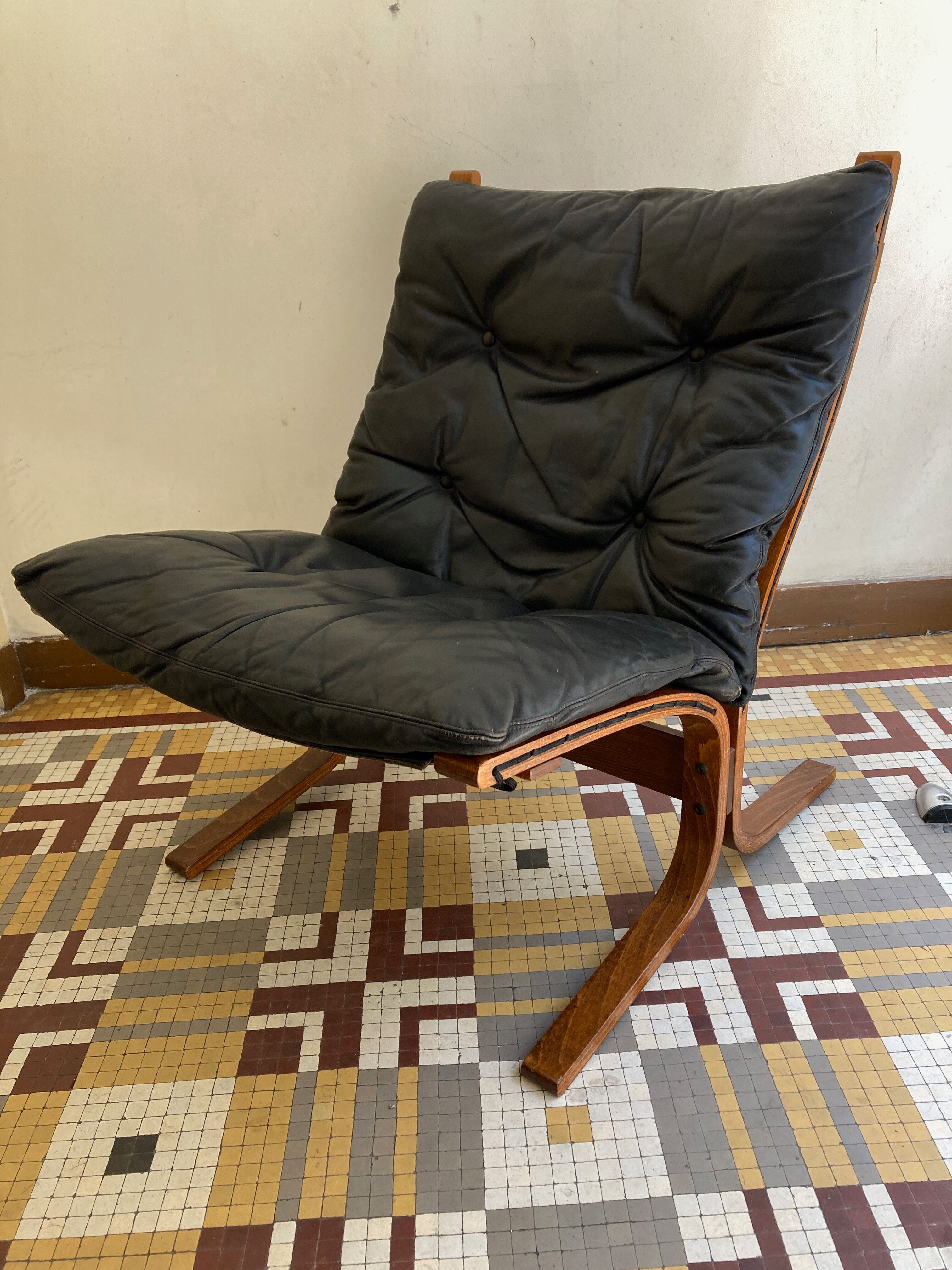 Armchair Siesta 1965 Ingmar Relling for Westnofa, Norway, black leather