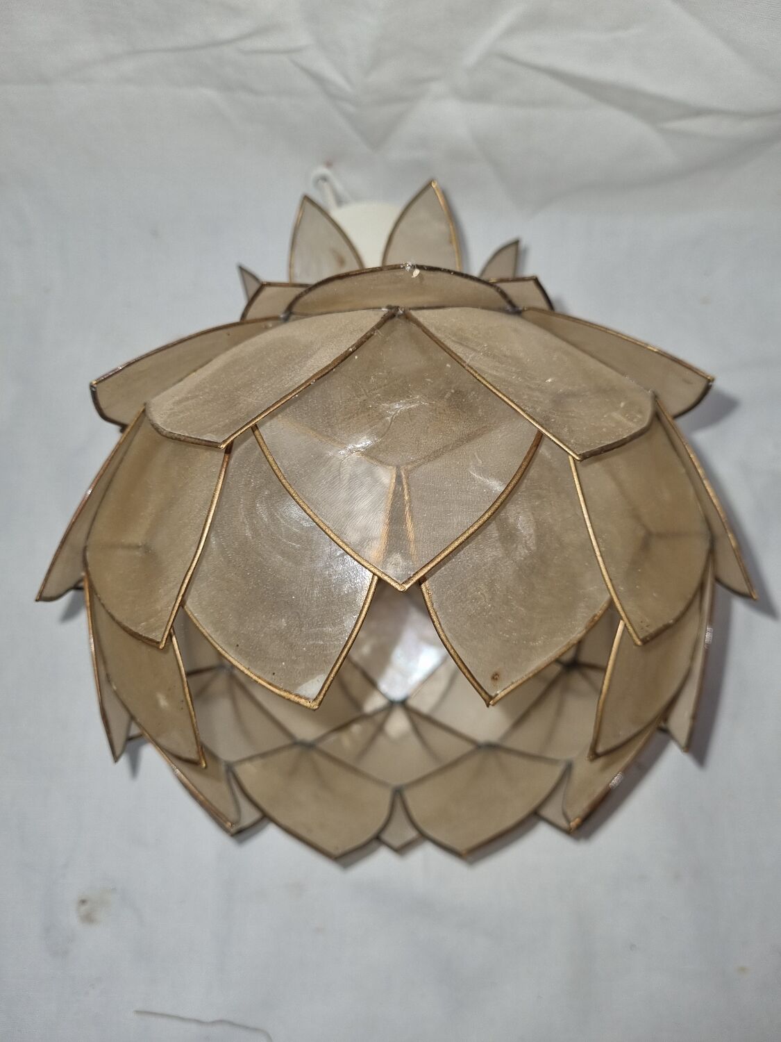 Lotus flower in mother-of-pearl from 1970 pendant light