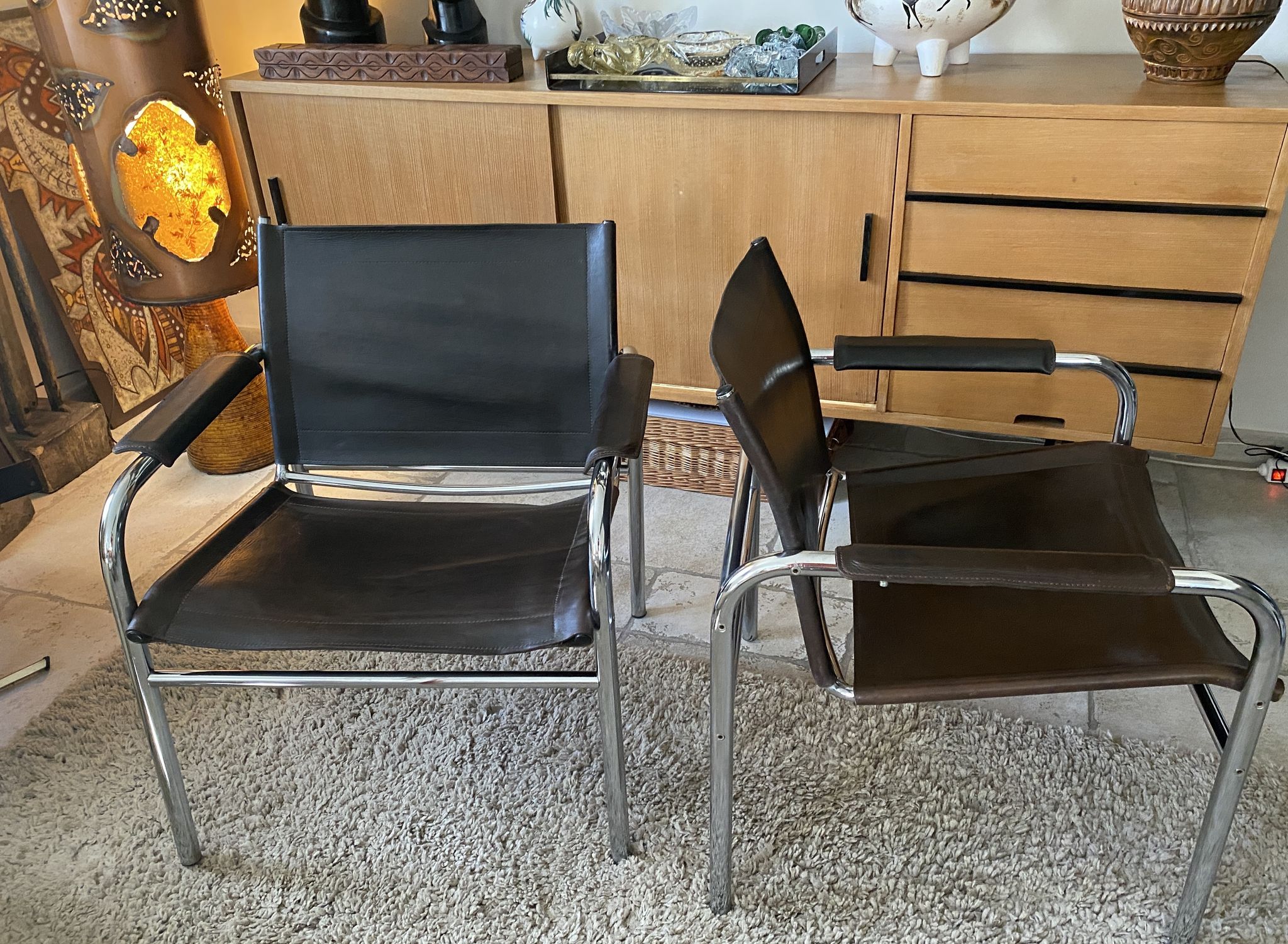Pair of Klinte armchairs, Tord Bjorklund style, in brown leather, 1980