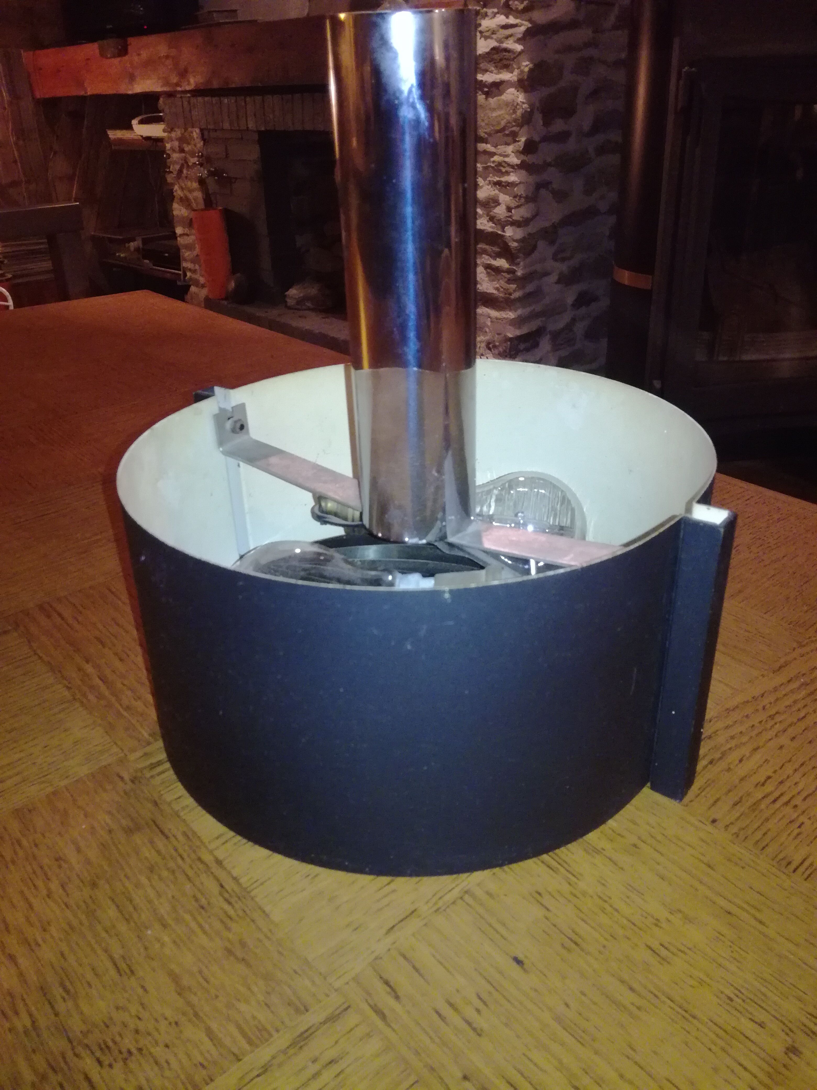 Suspension space age 1960