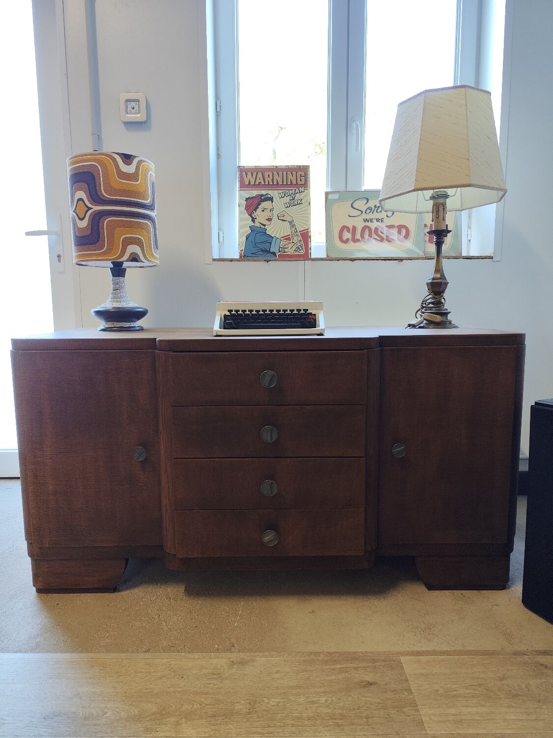 Vintage 1950s chest of drawers