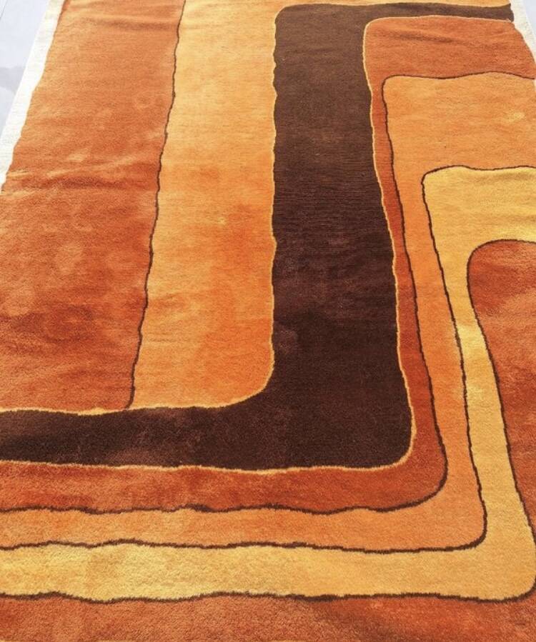Large vintage graphic Amazon rug
