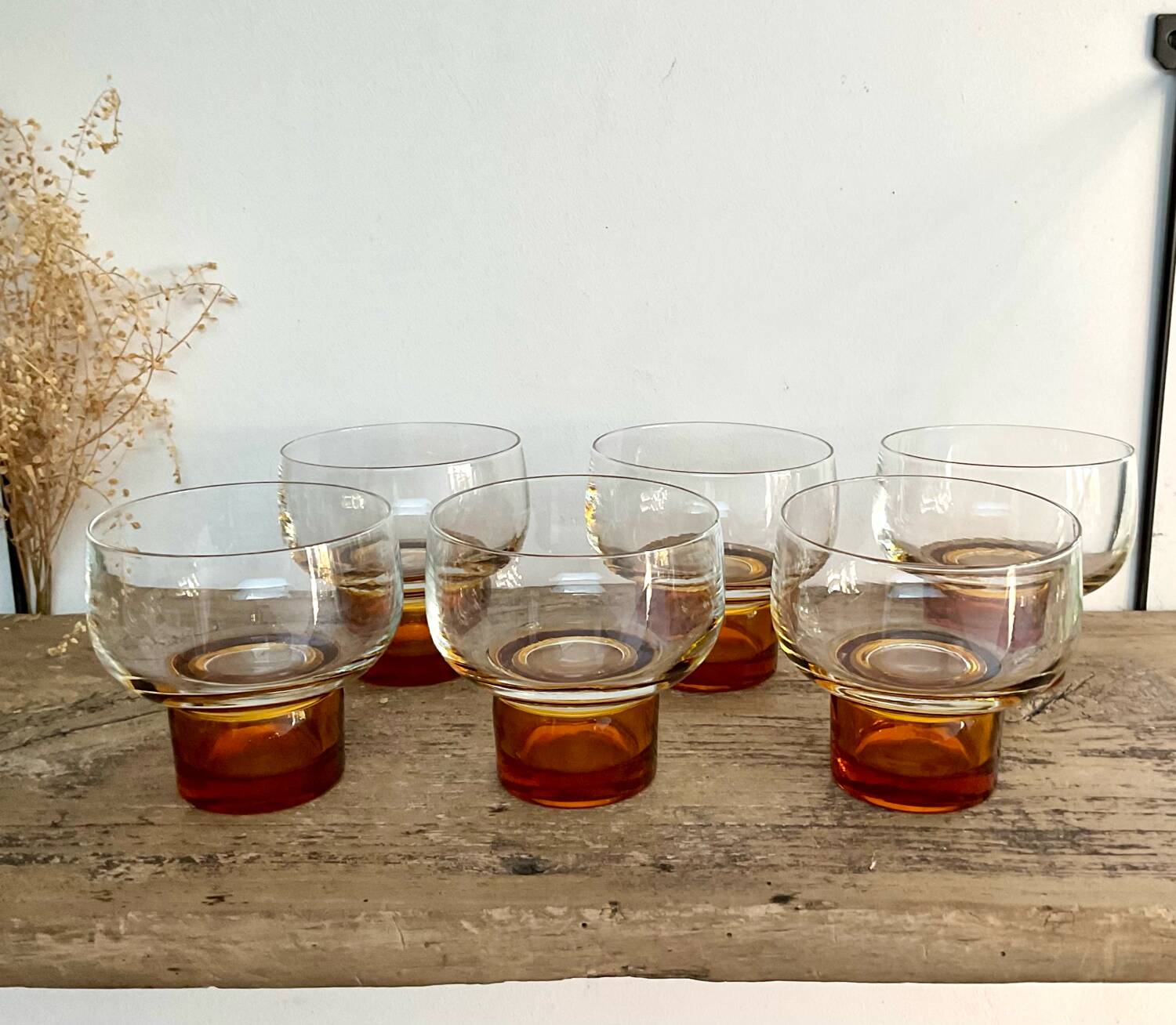 6 vintage luminarc cups