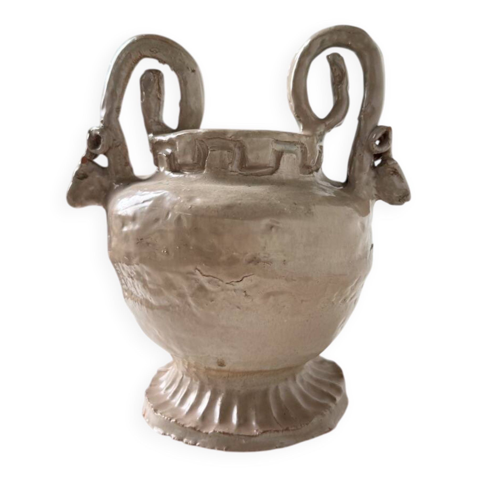 Ceramic bowl with ram heads