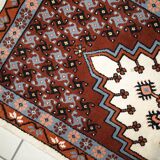 Tapis vintage fait main Berbère en laine bordeaux et blanc (81cm x 170cm)