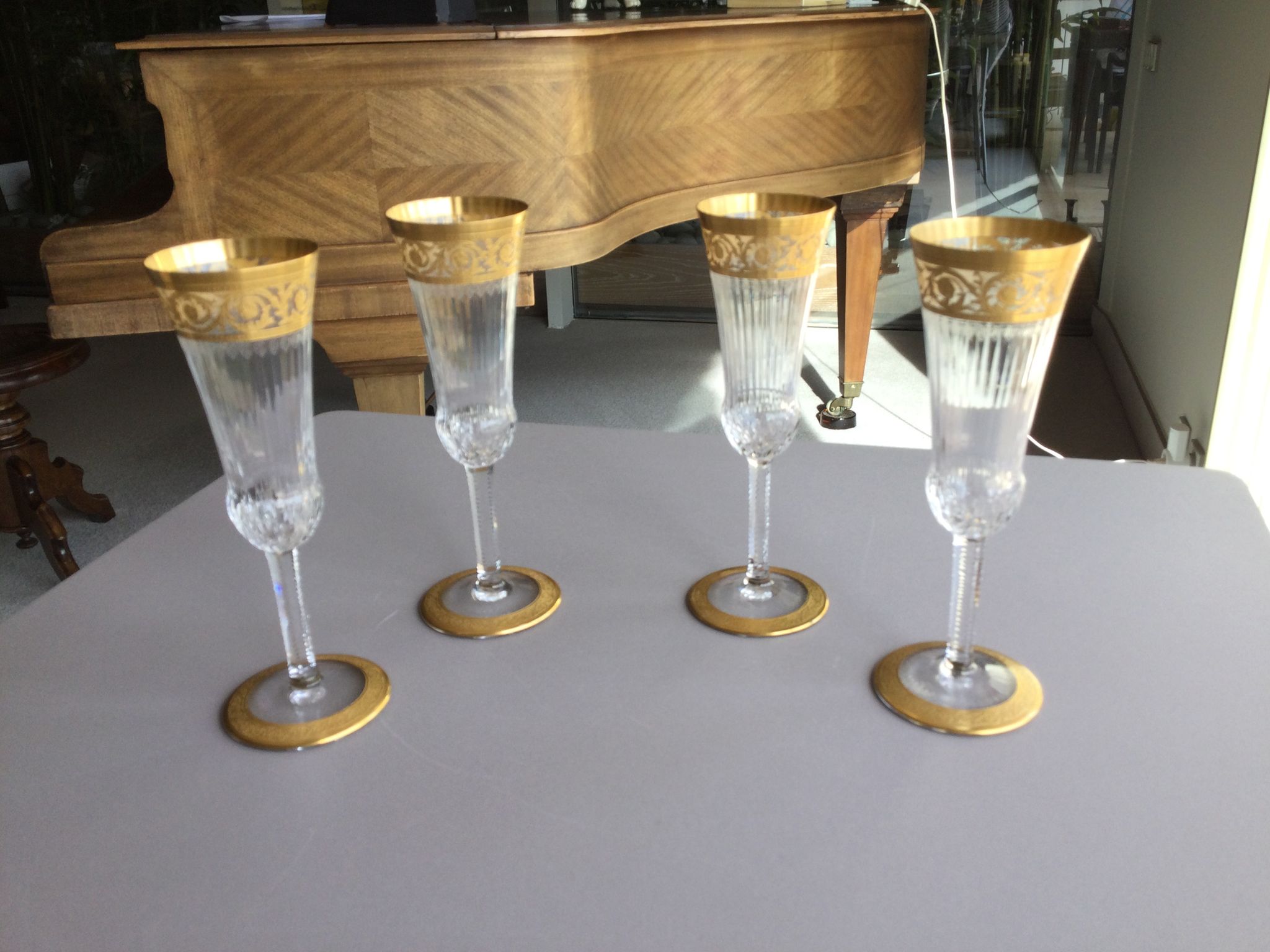 Flutes a champagne St Louis