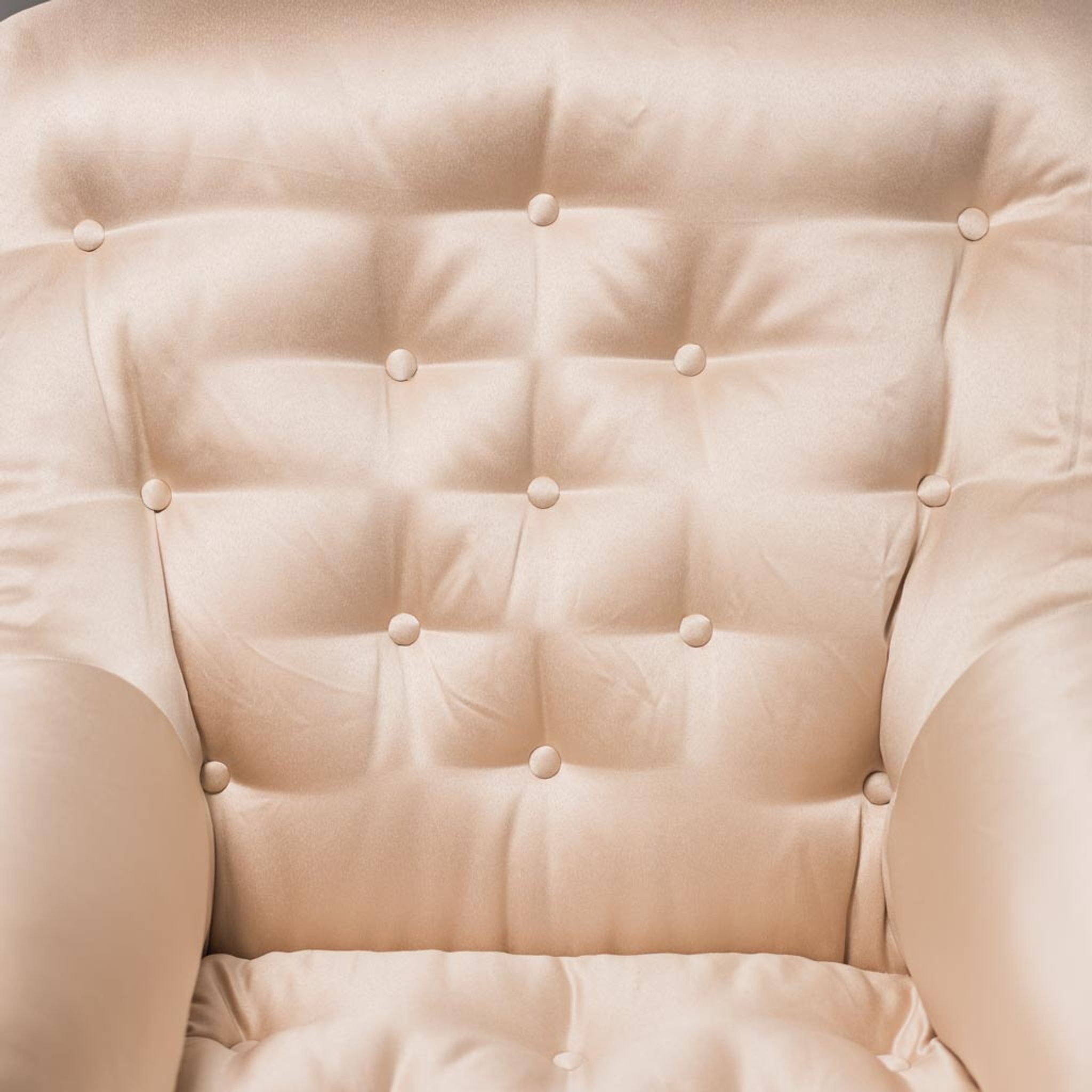 Fauteuil en tissu beige 70s vintage moderne