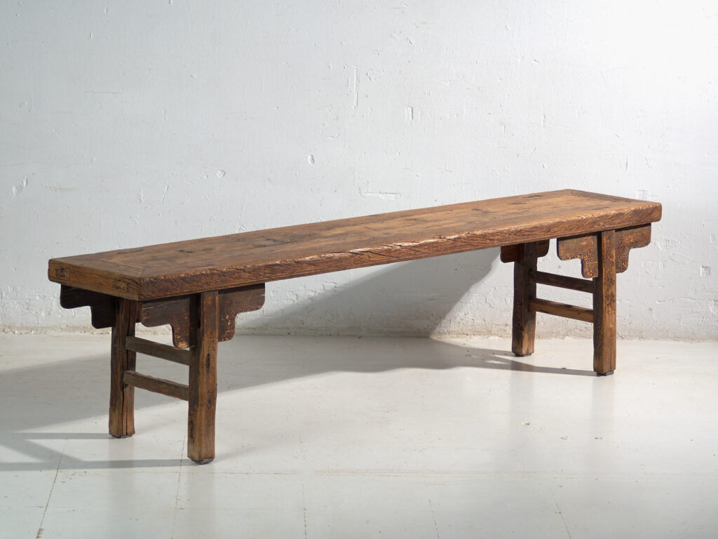 Banc ancien en bois d’orme – Chine, vers 1930