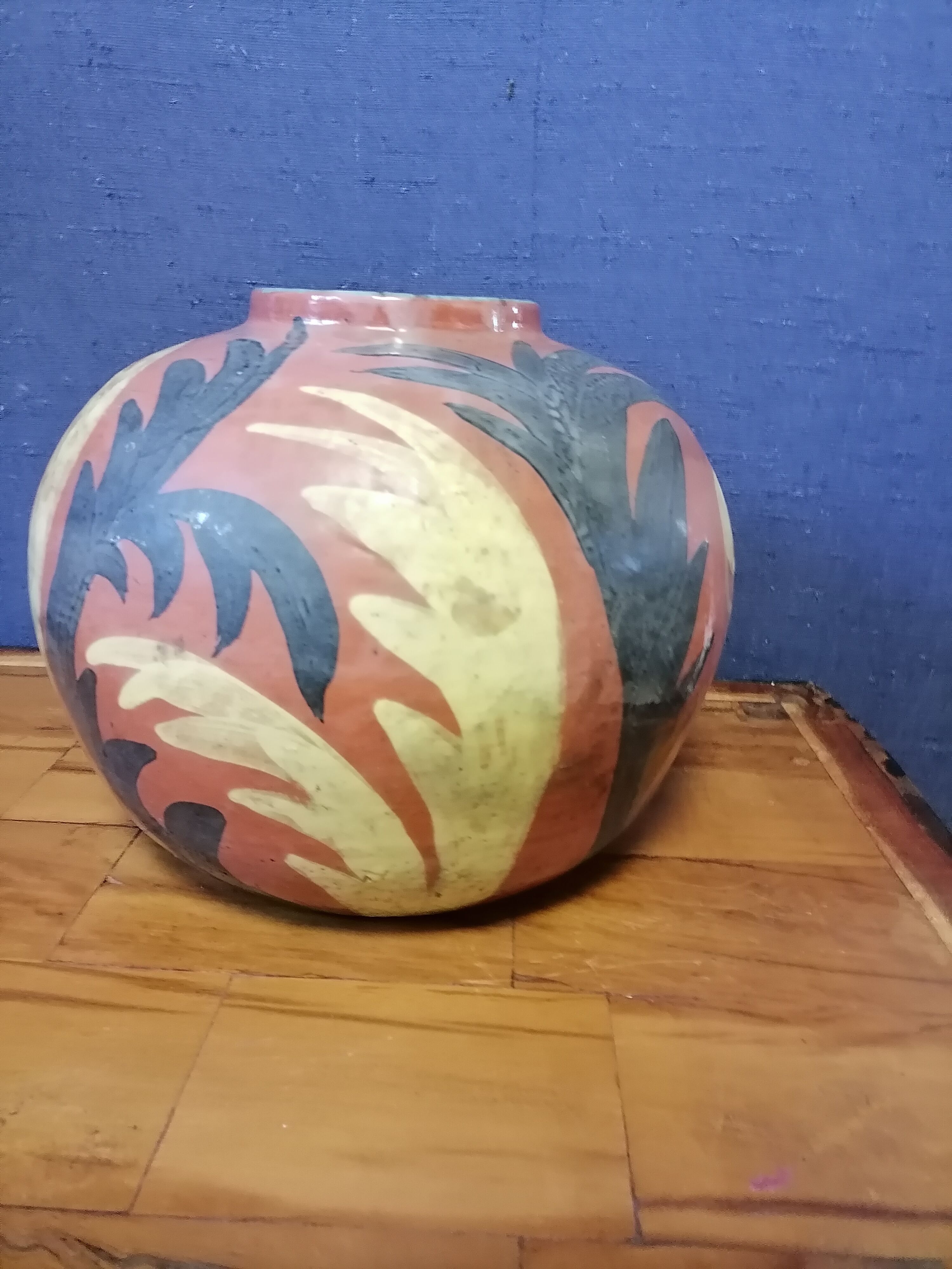 ceramic ball vase