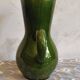 Carafe vintage en céramique vernissée verte