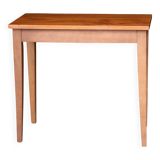 Pretty vintage coffee table, or side table called end table, in mahogany